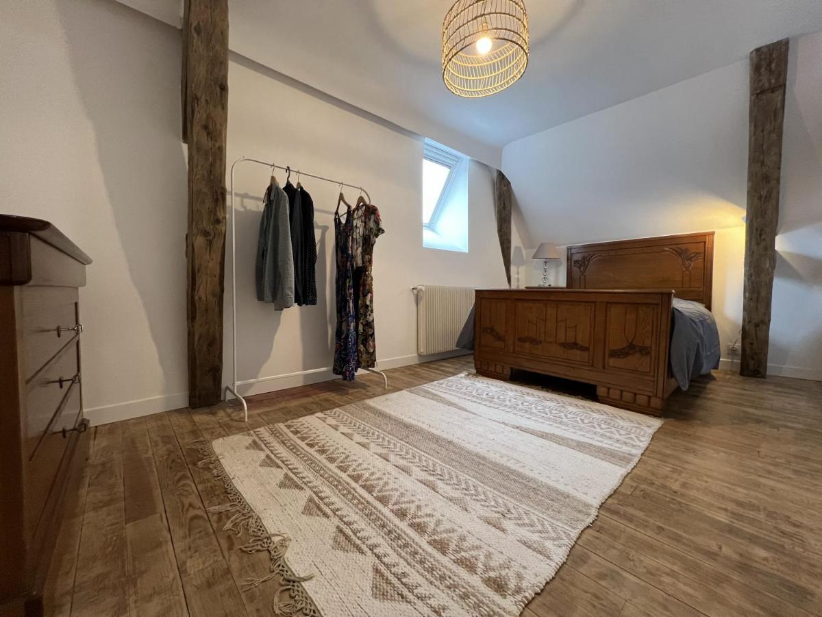 Appartement Au Coeur De La Suisse Normande Thury-Harcourt-le-Hom Bagian luar foto